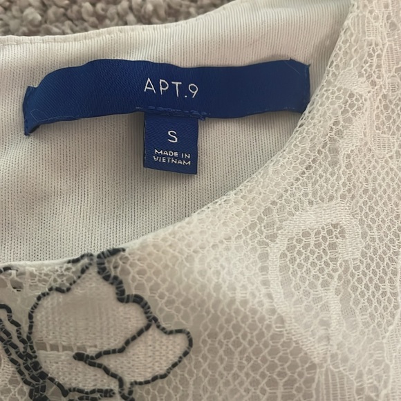 Apt 9 black and white lace design top. - Picture 3 of 6